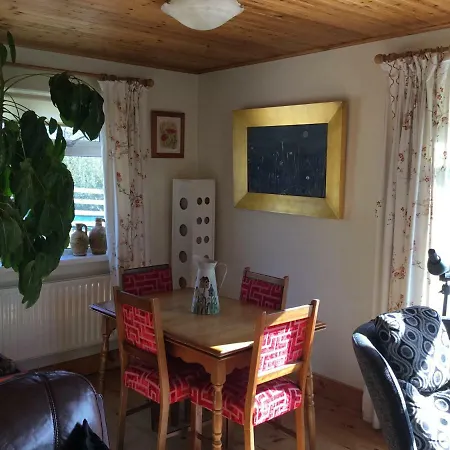 Hornhead Mews, Hornhead Данфанахи